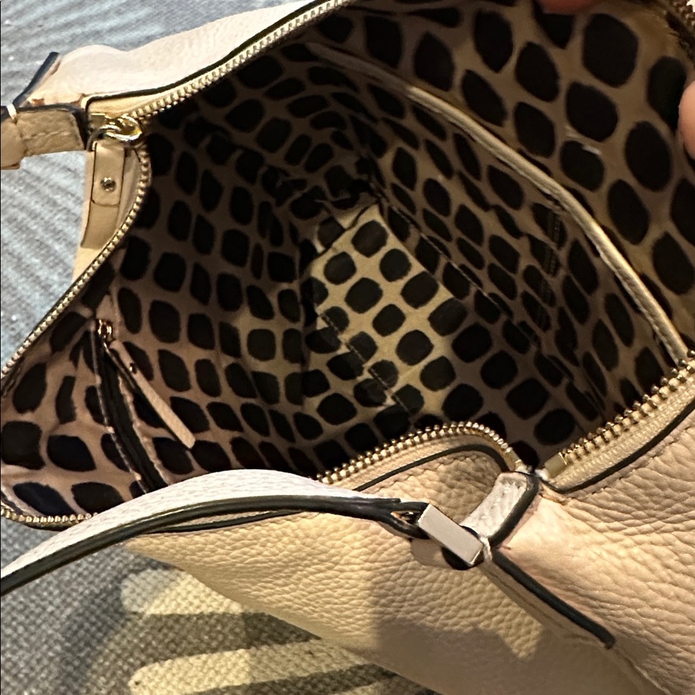 KATE ♠️ SPADE HOBO BAG IN IVORY - Picture 9 of 15